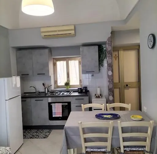 Ninni'& Nanna' Apartamento *